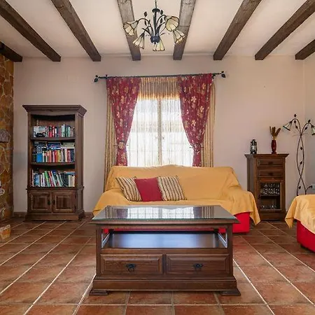 Casa Cala Puntalejo بيت للعطل